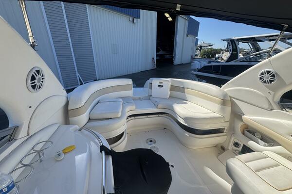 29ft Sea Ray Yacht For Sale