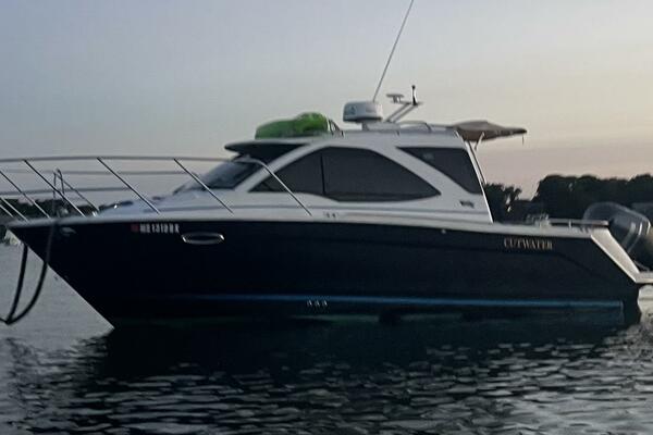 24ft Cutwater Yacht For Sale