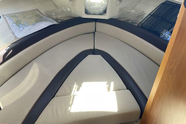 24ft Cutwater Yacht For Sale