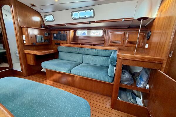 Eda 46ft Beneteau Yacht For Sale