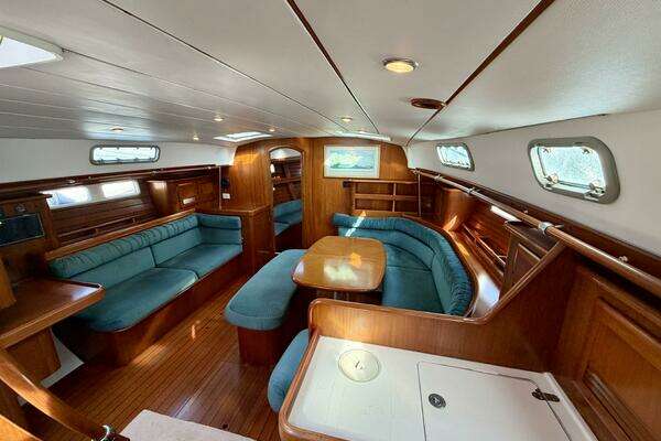 Photo of the 2000 Beneteau Oceanis 461 "Eda"