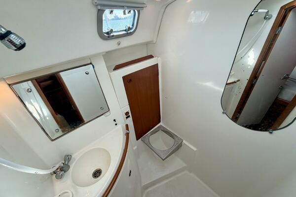 Eda 46ft Beneteau Yacht For Sale