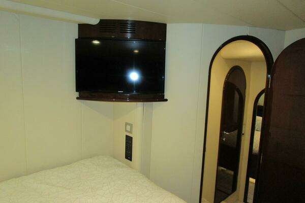 Neptunus Enclosed Skylounge Yacht For Sale