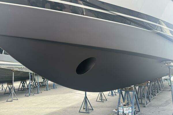 Neptunus Enclosed Skylounge Yacht For Sale