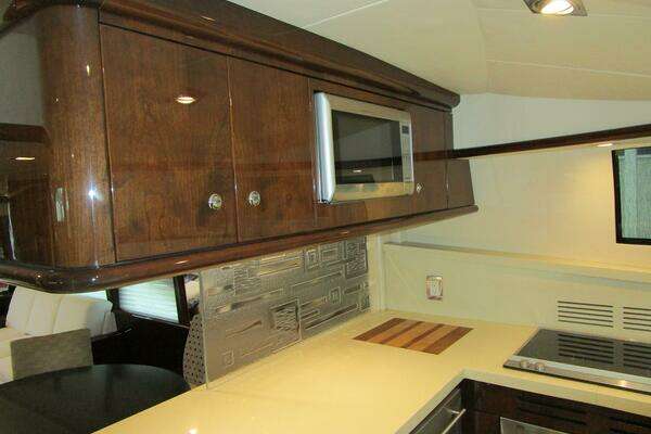 Neptunus Enclosed Skylounge Yacht For Sale