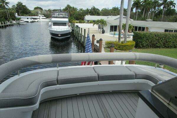 Neptunus Enclosed Skylounge Yacht For Sale