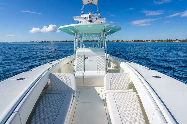 SeaVee 370Z Yacht For Sale