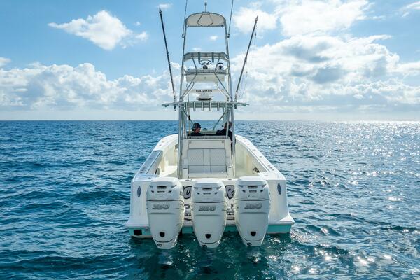 37ft SeaVee Yacht For Sale