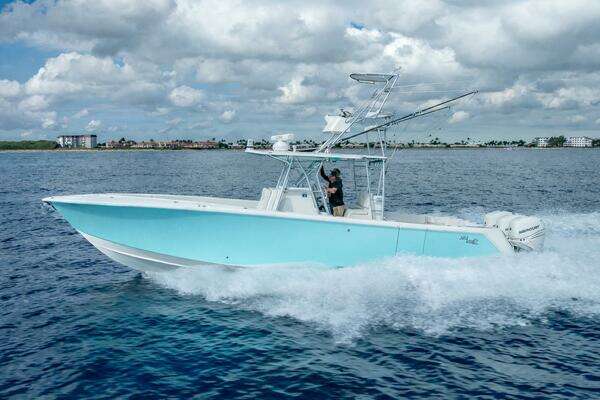 SeaVee 370Z Yacht For Sale