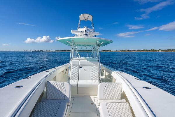 37ft SeaVee Yacht For Sale