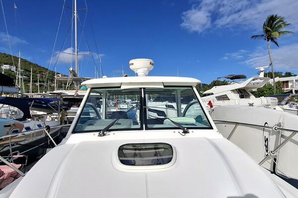 Whaler 31ft Boston Whaler Yacht For Sale