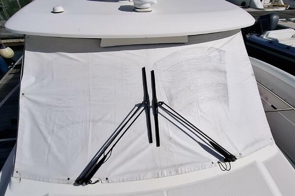 Whaler 31ft Boston Whaler Yacht For Sale