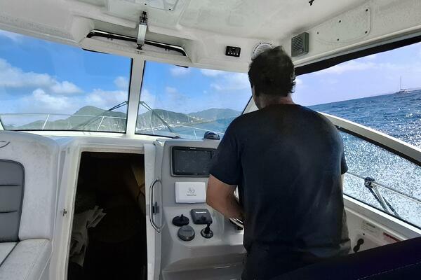 Whaler 31ft Boston Whaler Yacht For Sale