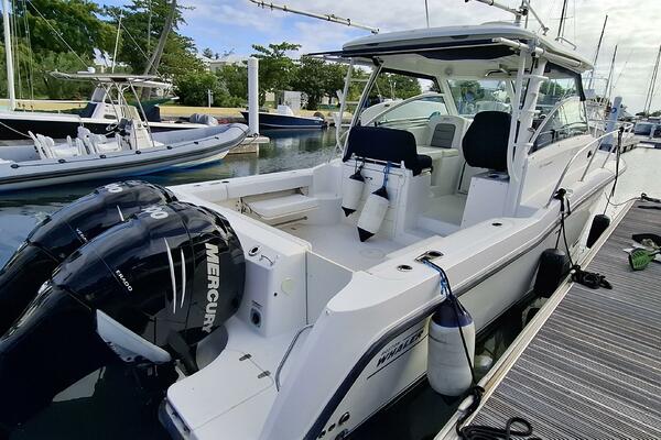 Whaler 31ft Boston Whaler Yacht For Sale