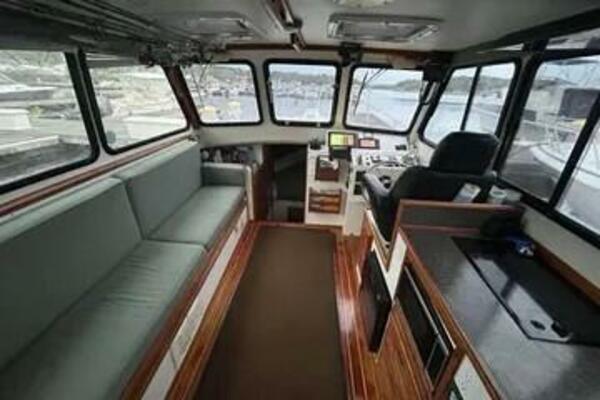 Reel Easy 31ft Eastern Yacht For Sale