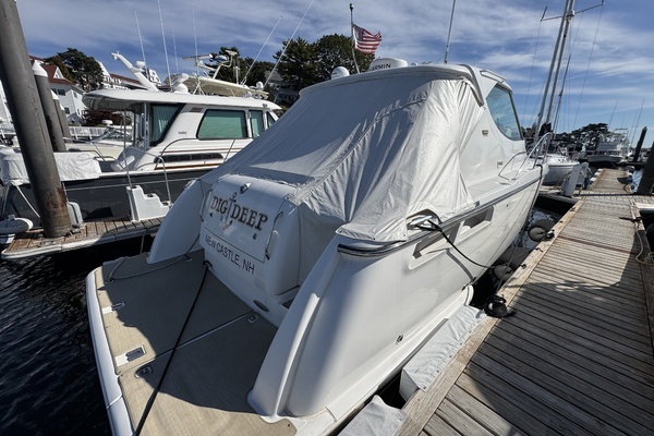 2008 Tiara Yachts 39