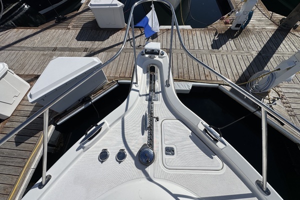 2008 Tiara Yachts 39