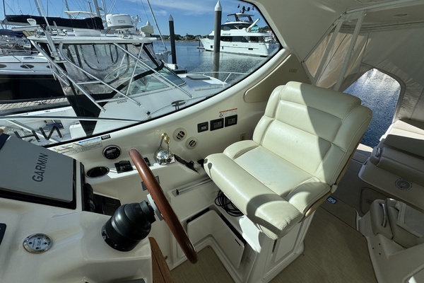 2008 Tiara Yachts 39