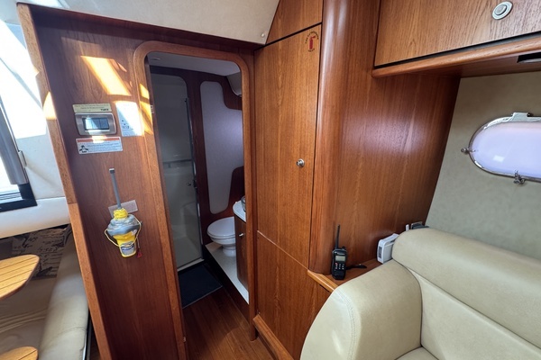 2008 Tiara Yachts 39