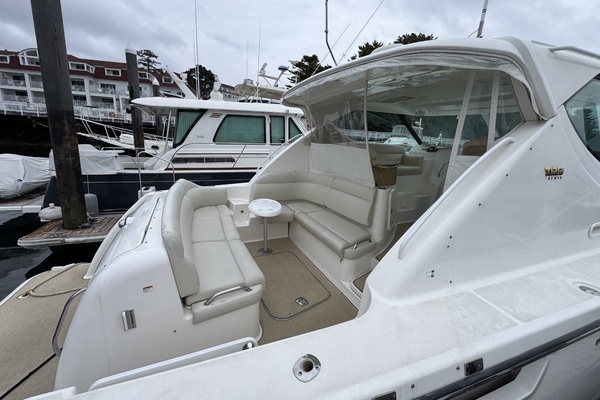 2008 Tiara Yachts 39