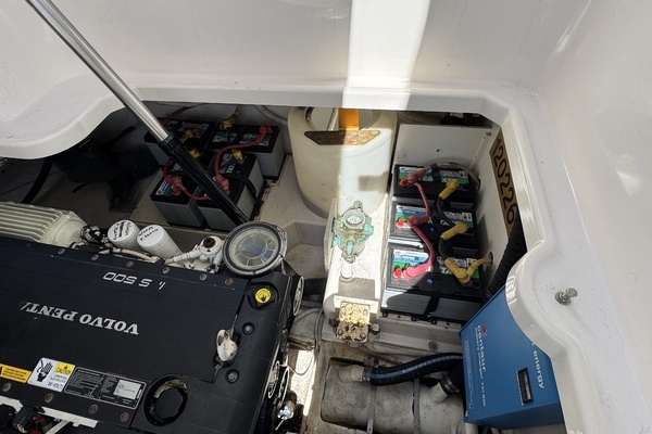 2008 Tiara Yachts 39