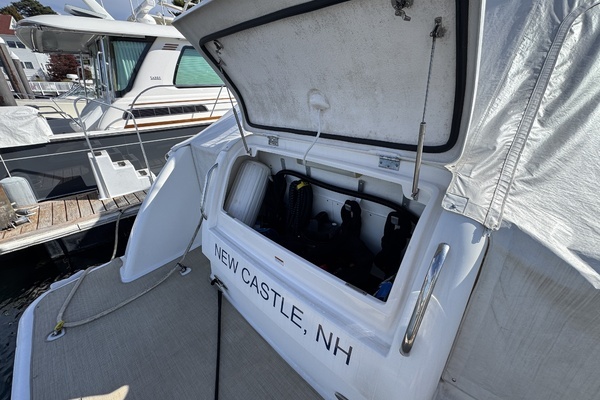 2008 Tiara Yachts 39