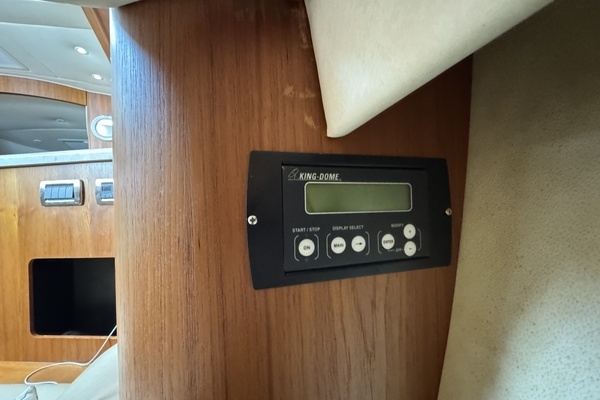 2008 Tiara Yachts 39