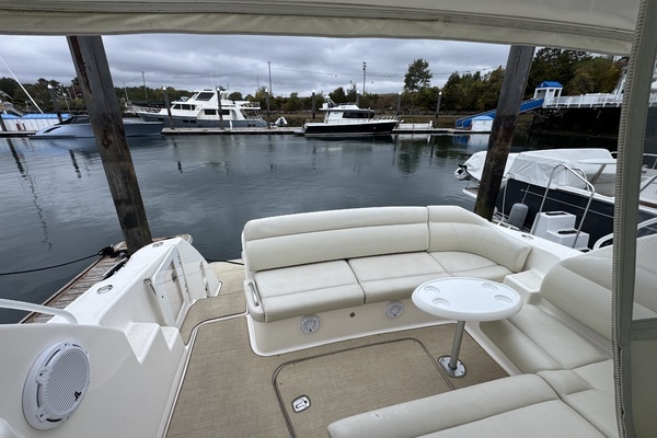 2008 Tiara Yachts 39