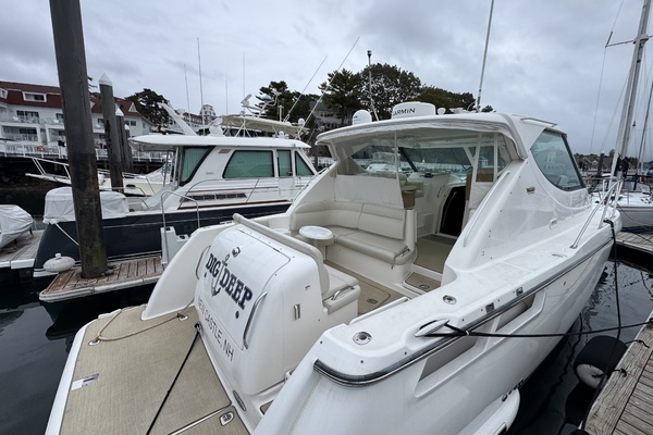 2008 Tiara Yachts 39