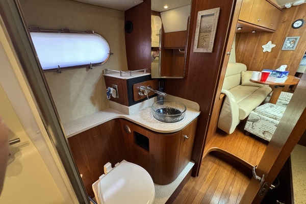 2008 Tiara Yachts 39