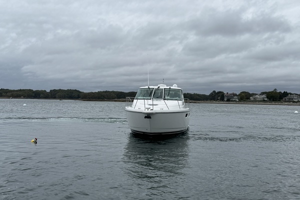2008 Tiara Yachts 39