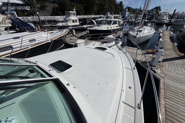 2008 Tiara Yachts 39