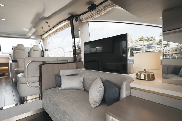 60ft Azimut Yacht For Sale