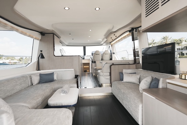 60ft Azimut Yacht For Sale