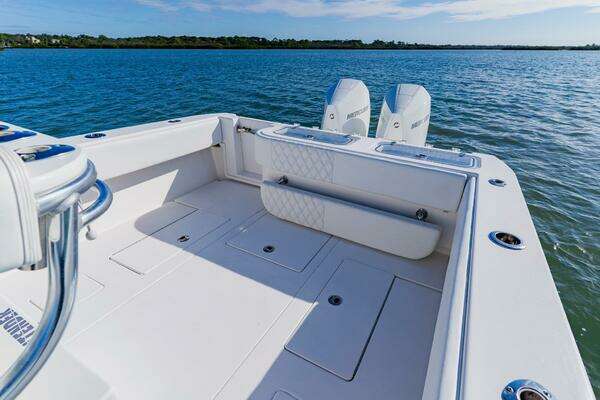 Contender ST Yacht For Sale