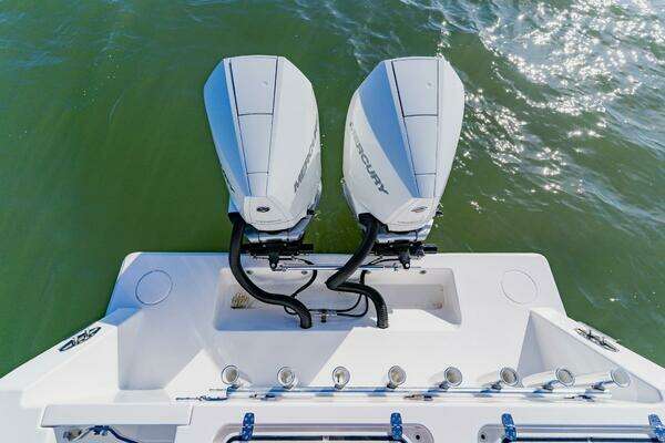 Contender ST Yacht For Sale