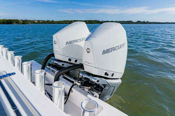 Contender ST Yacht For Sale