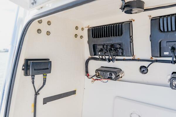 32ft Contender Yacht For Sale