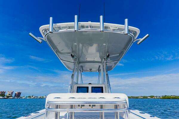 Contender ST Yacht For Sale