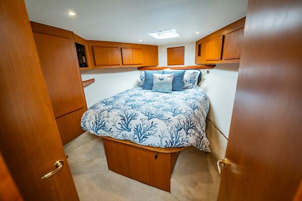 Business 42ft Post Yacht For Sale