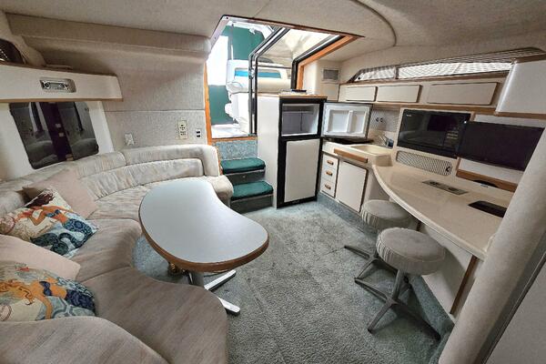 40ft Sea Ray Yacht For Sale