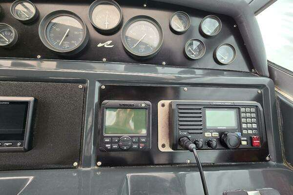 Photo of the 1997 Sea Ray 