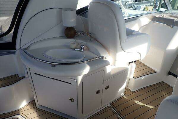 Photo of the 2006 Sea Ray 340 Sundancer "Talkn Trash"