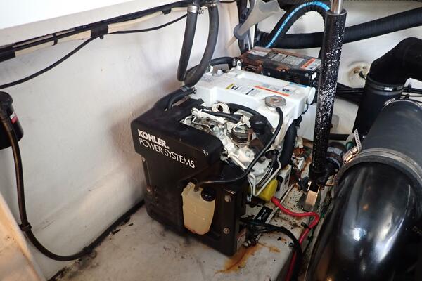 Talkn Trash 34ft Sea Ray Yacht For Sale