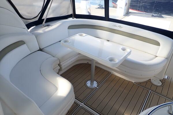 Talkn Trash 34ft Sea Ray Yacht For Sale