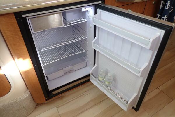 Talkn Trash 34ft Sea Ray Yacht For Sale