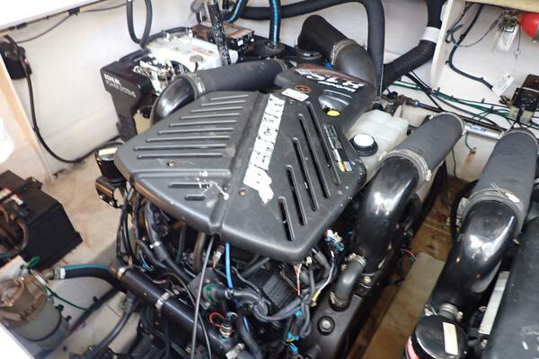 Talkn Trash 34ft Sea Ray Yacht For Sale