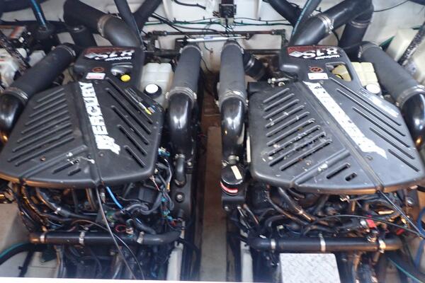 Talkn Trash 34ft Sea Ray Yacht For Sale