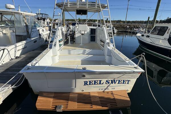 29ft Luhrs Yacht For Sale