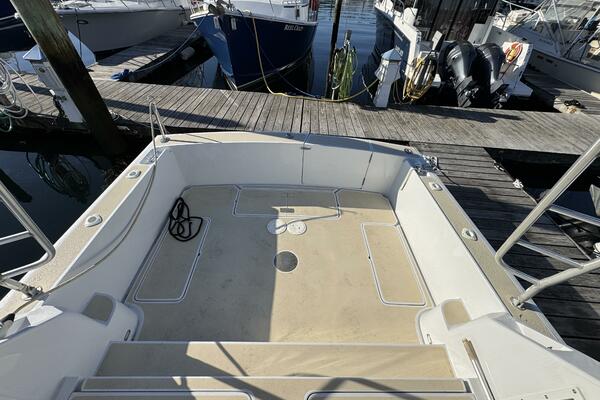 29ft Luhrs Yacht For Sale